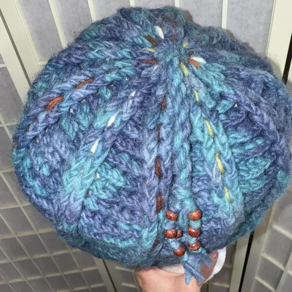 Newari Icelandic‎ Design Chunky Knit Crochet Style French Multicolor Y2K Beret